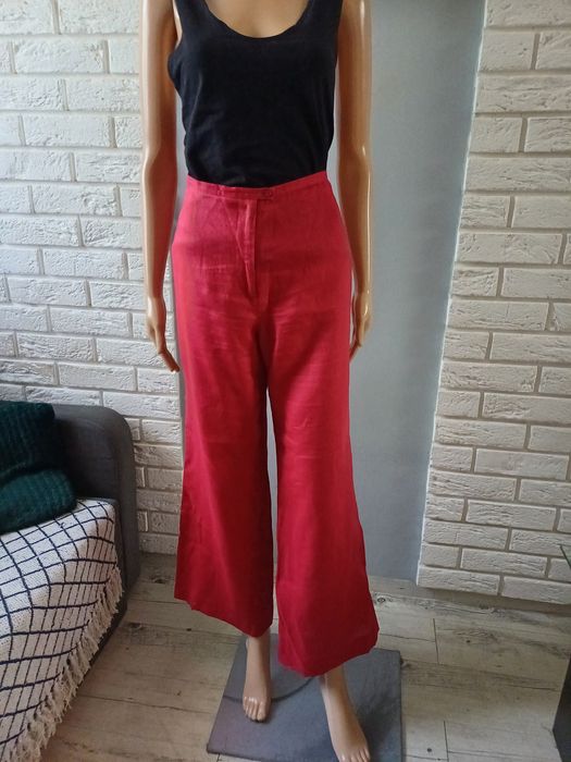 Czerwone eleganckie spodnie