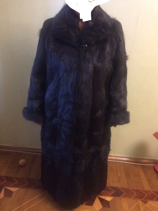 Шуба нутрія в гарному стані