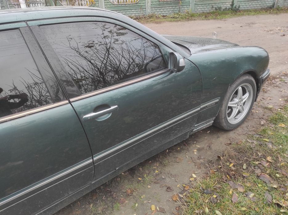 Mercedes w210 2.2cdi дизель рестайлінг 2000рік