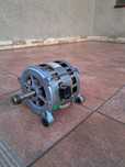Silnik na 220 V wymontowany z pralki