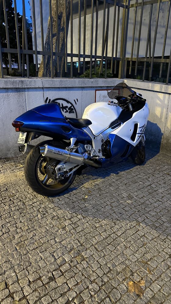 Suzuki GSX1300R Hayabusa 1Gen