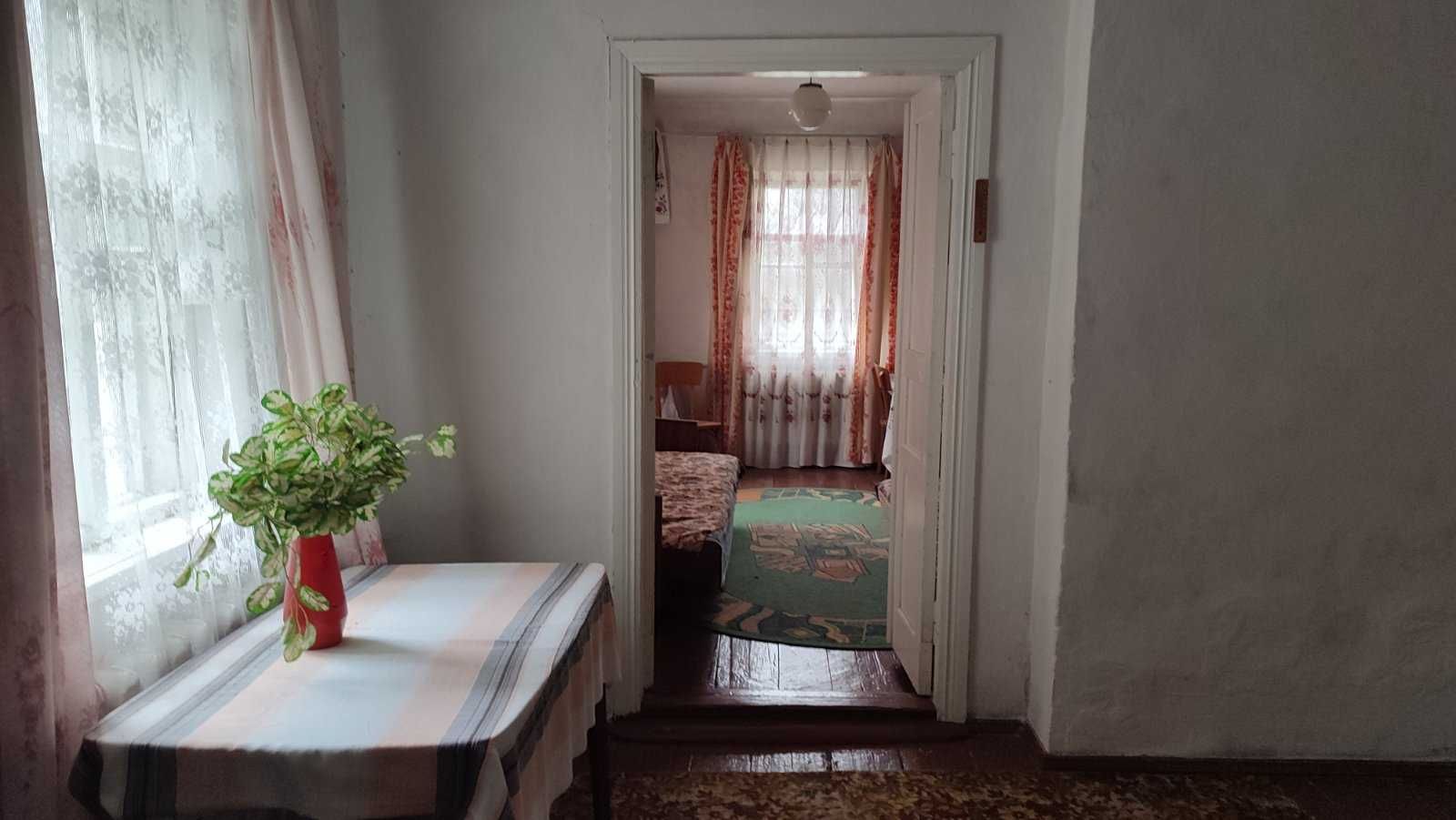 Продаж будинку 60м2, 4 кімнати, 43сотки. Власний вихід до річки.ID:201