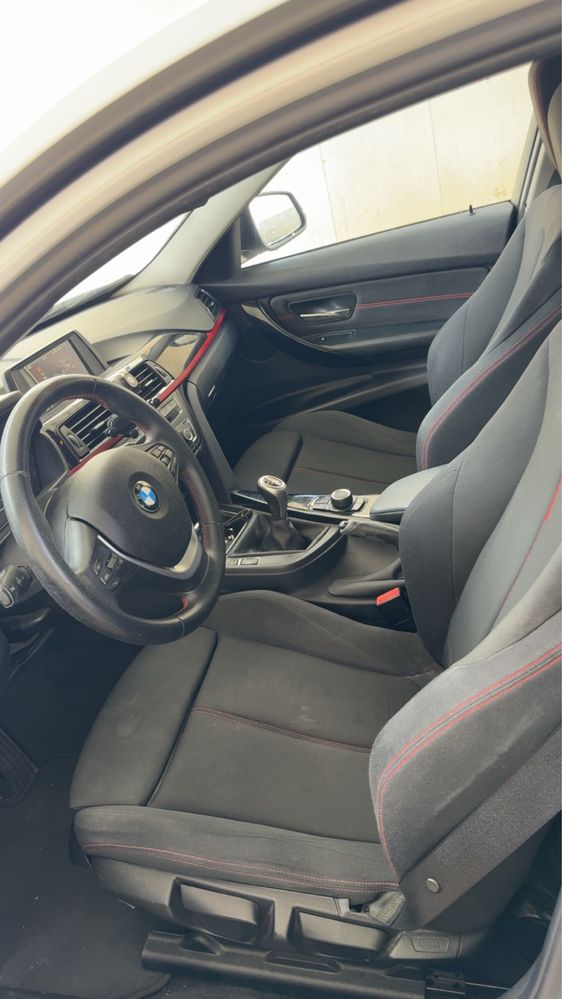 Bmw 318D Sport - 130000KM - Estimado