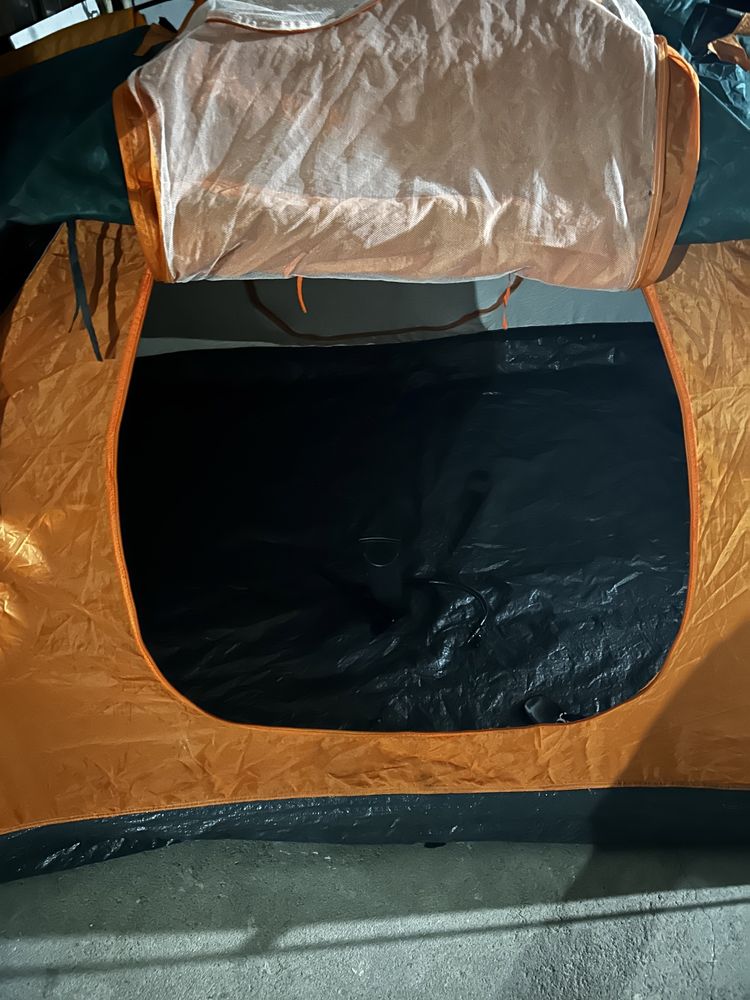 Tenda 2 pessoas como nova