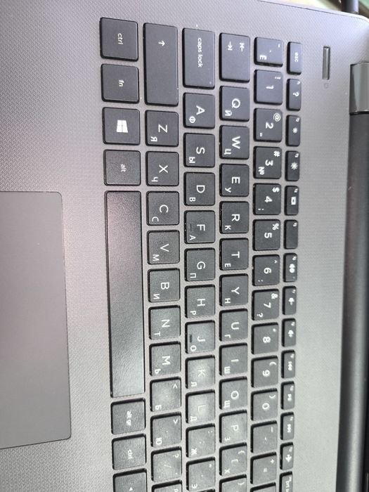 Ноутбук HP 250 G6