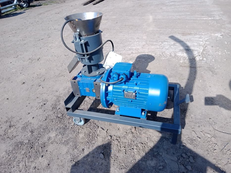 Peleciarki do słomy