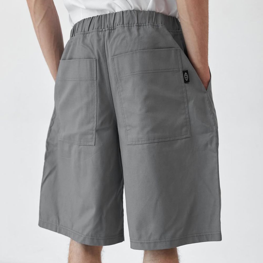 Shorts HowardStudio шорты