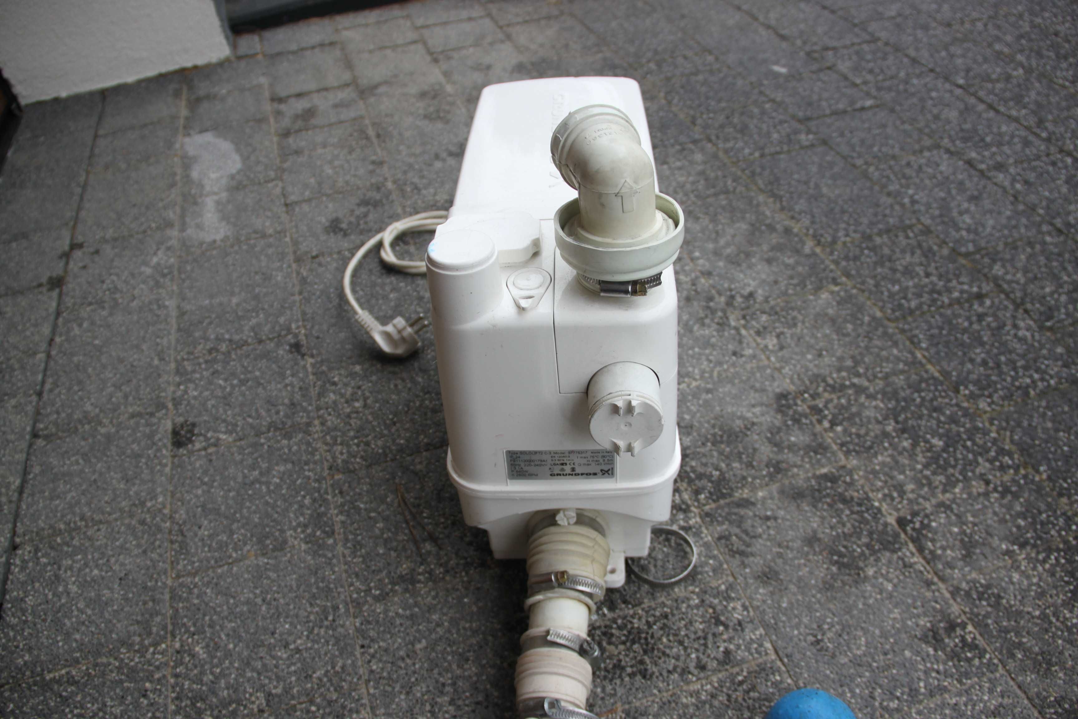 Pompa GRUNDFOS SOLOLIFT 2 C-3 Pompa do tłoczenia ścieków wody brudnej
