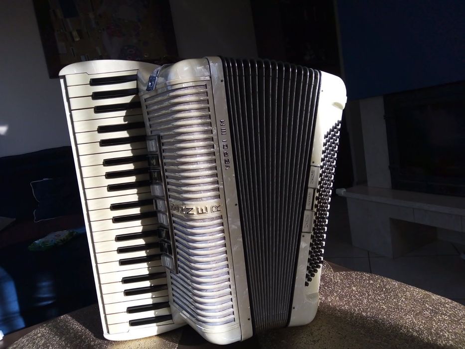 Akordeon Hohner Verdi III M
