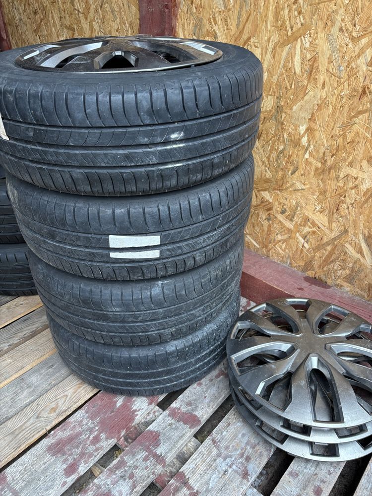 16” Renault Clio IV 4x100 / 195/55R16 87H Michelin 2017 r lato