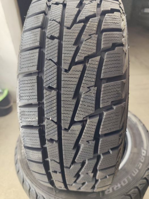 Резина зимняя 16 205/55 новая