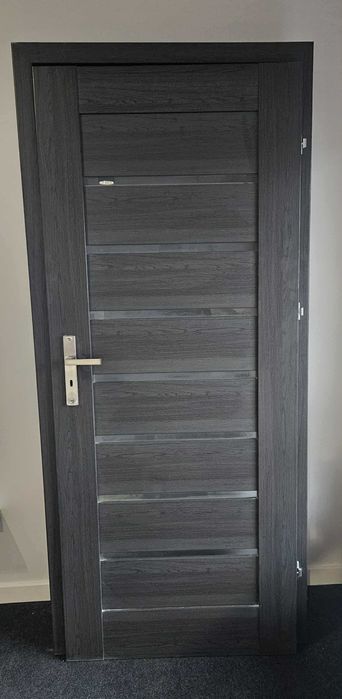 Drzwi wewnętrzne pokojowe 80 - Antracyt - Szary - stan BDB - Kompletne