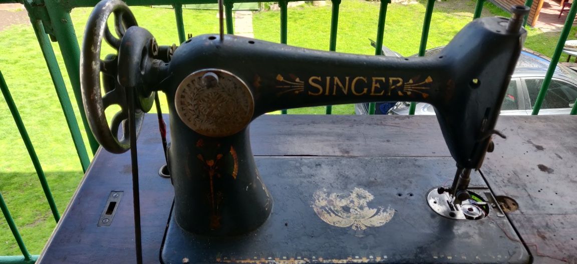 Швейна машинка Singer часів 2 світової війни