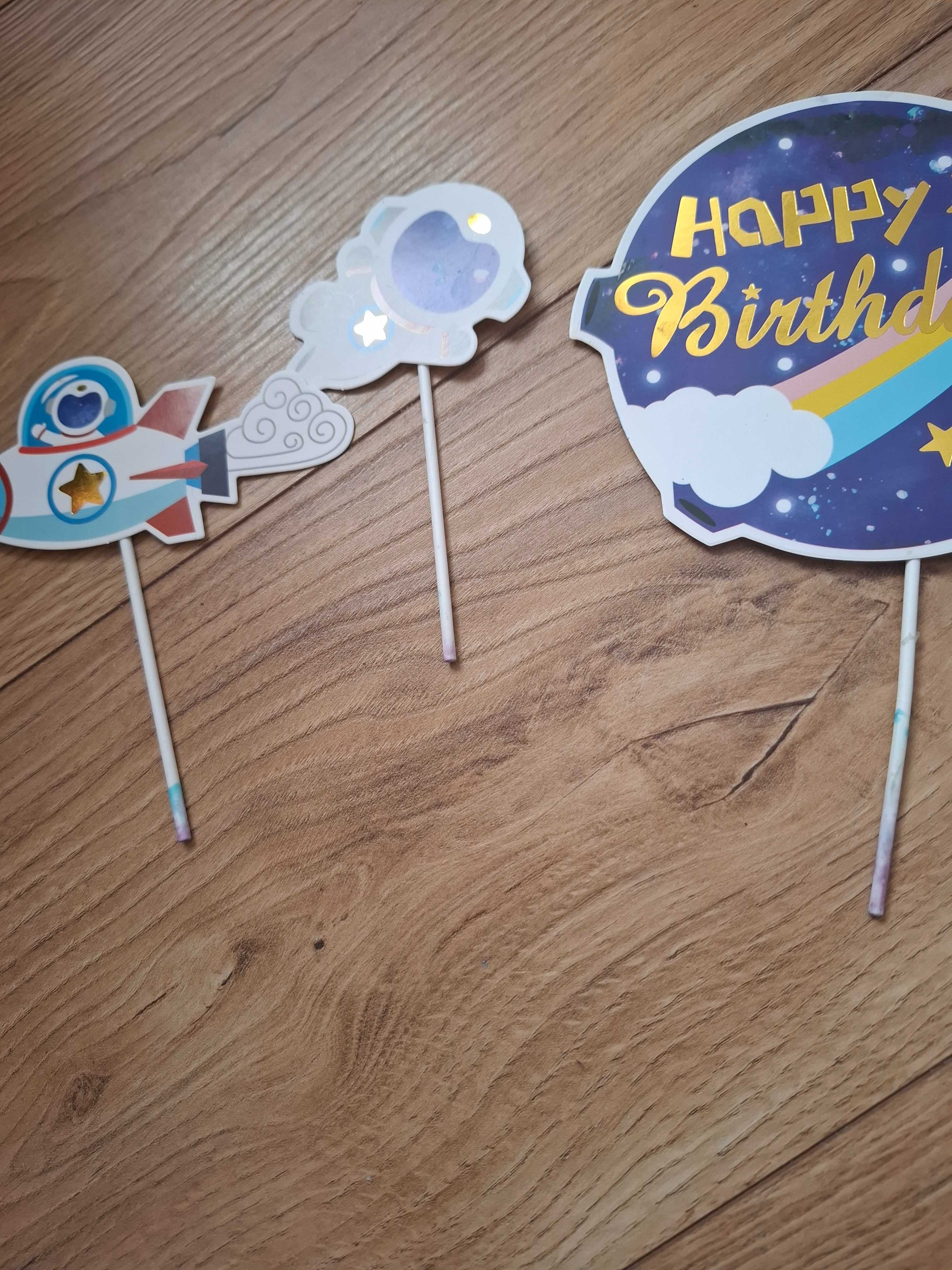 Topper na tort,kosmos,planety,zestaw