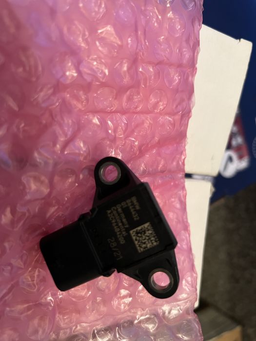 BMW Датчик тиску наддува 13628644432