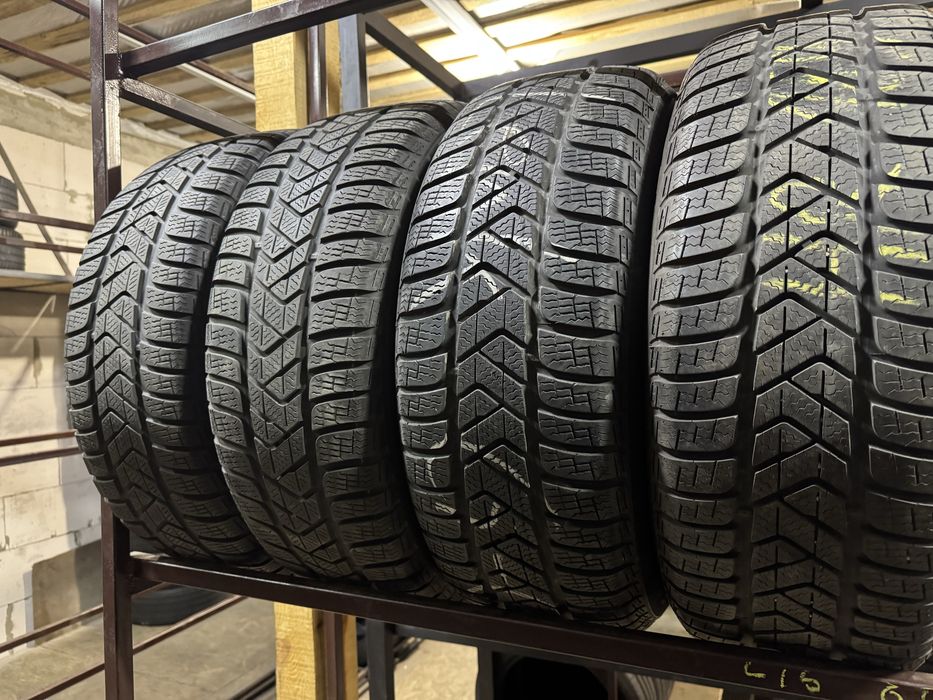 Резина б/у 215/60 16 Pirelli SottoZero шини комплект