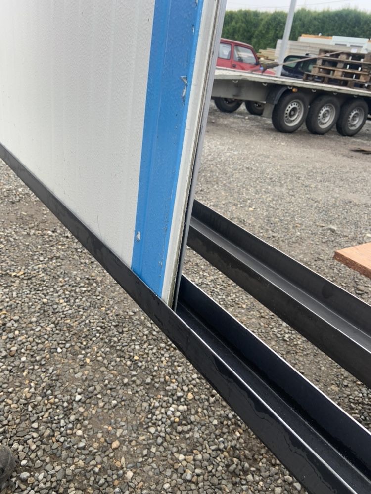 Ceownik 67 do Płyta warstwowa 60mm do bramy bramowy profil ościeżnica