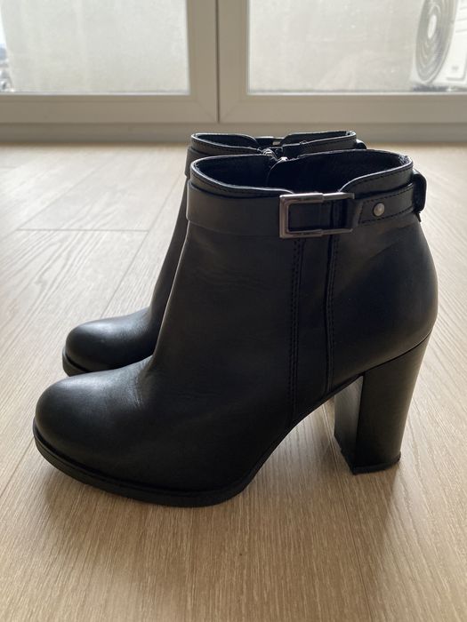 Botki na obcasie QUAZI skóra naturalna 37 jak NOWE