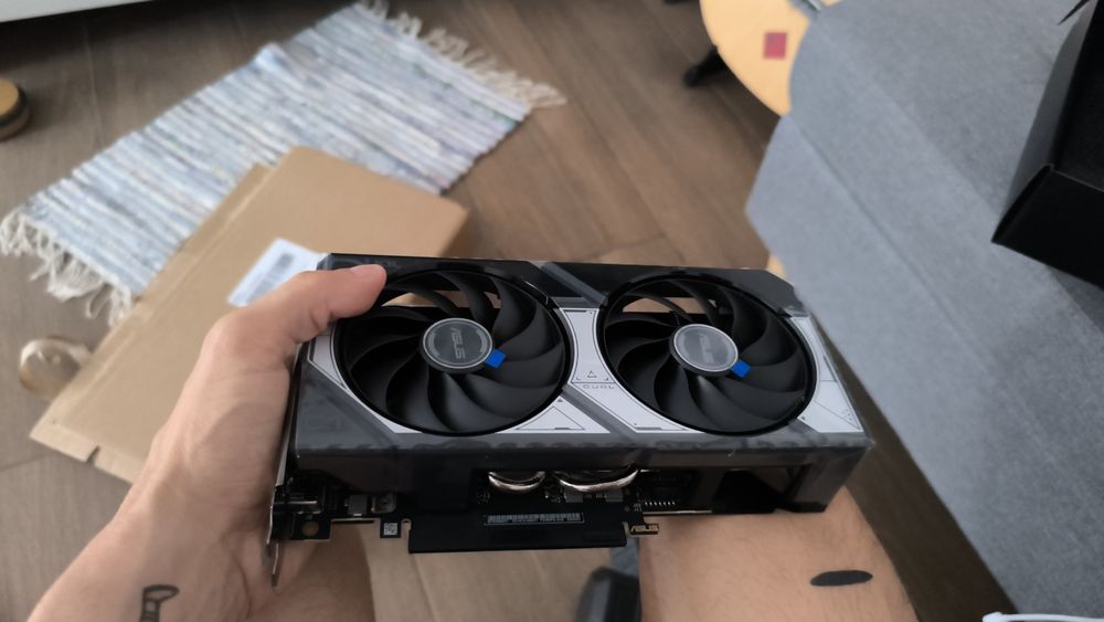 Asus RTX 5060ti OC 8GB  Nova