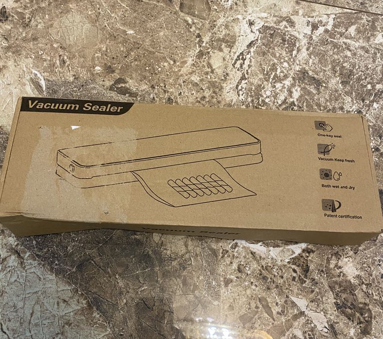 Акумуляторний Вакууматор для їжі / вакуумний пакувальник