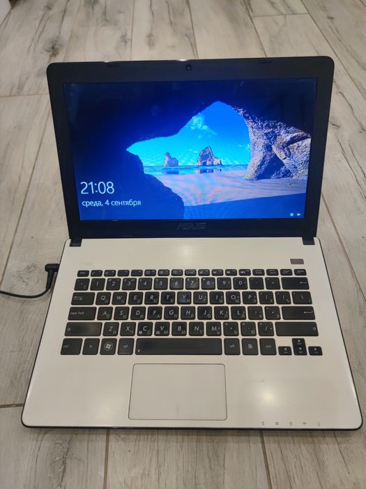 Ноутбук Asus x301a 14" / Core i7-3740QM / 8Gb RAM / 500Gb SSD