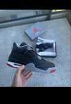 Jordan 4 bred rozmiar 38,5