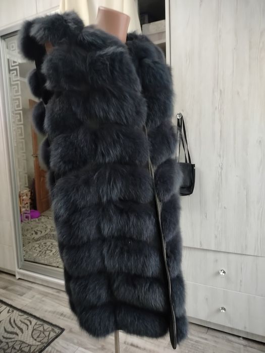 Жилєтка з натурального хутра