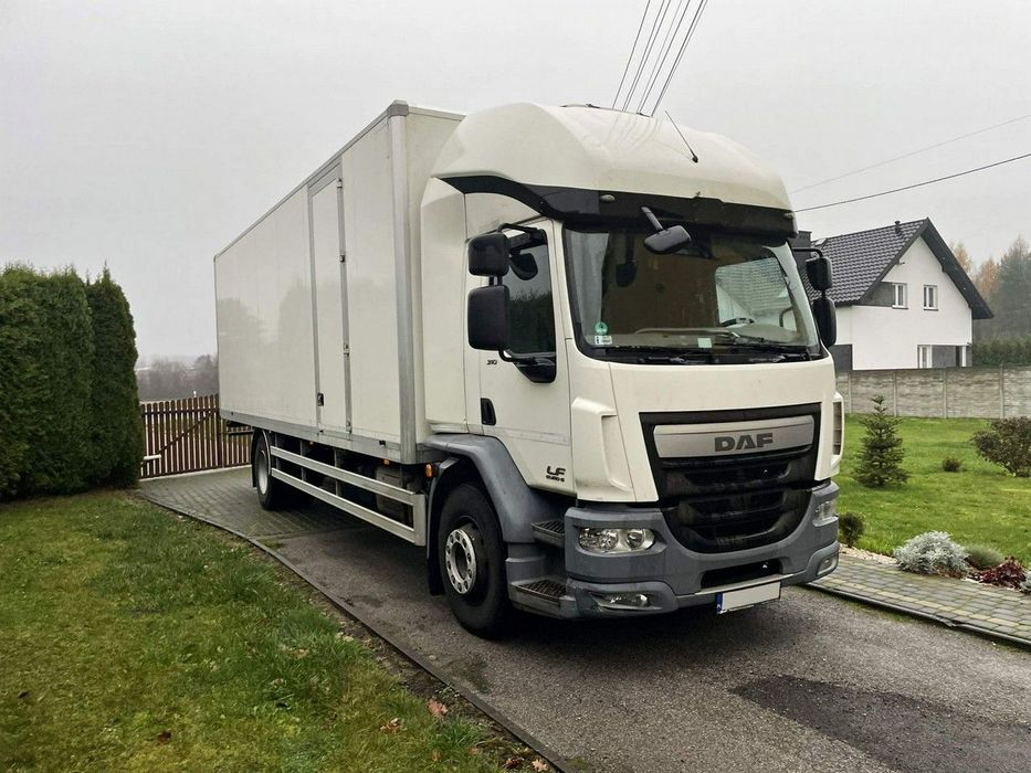 DAF LF 310 FA  Euro 6 Sypialka 2 łóżka Ład. 10T 8,35x2,47x2,53