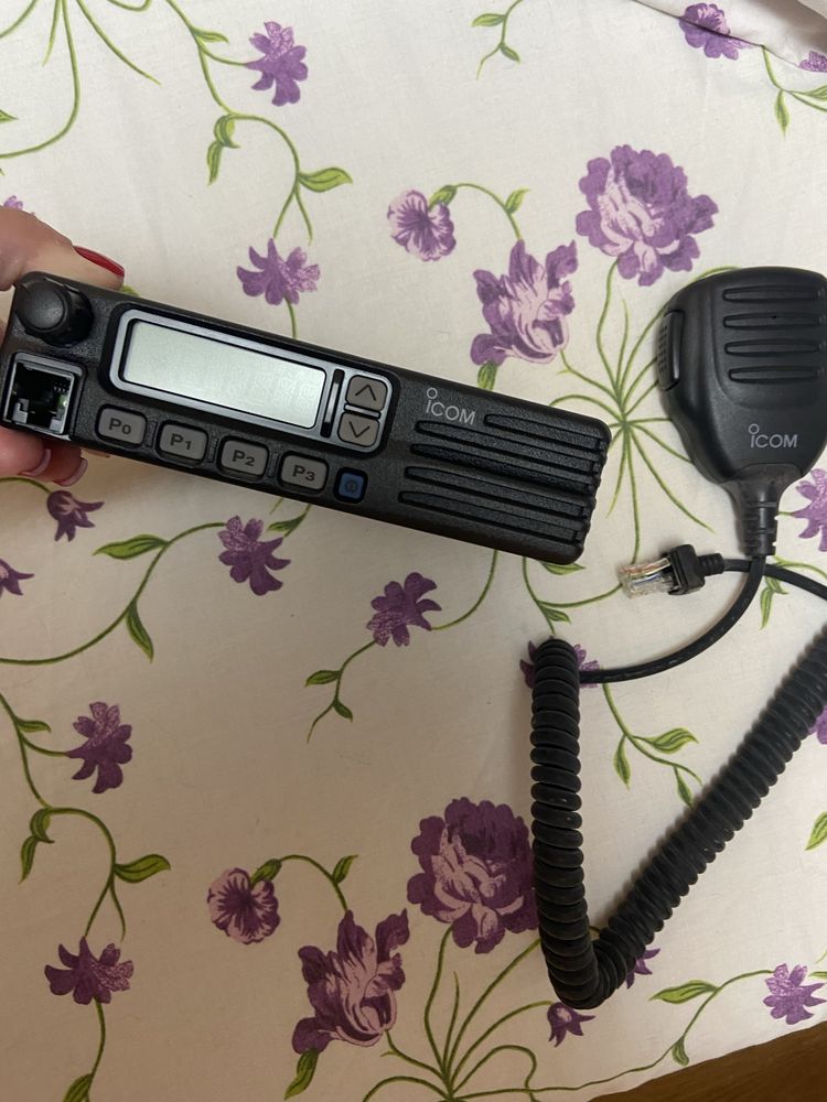 Рація автомобільна icom ic-f210