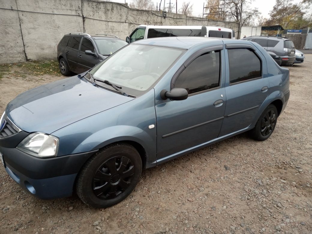 Renault renoult Dacia Logan 1.5 dCi MT LAUREATE