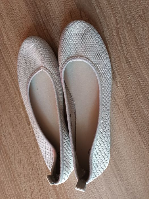Ażurowe miękkie baleriny 38/39 tenisówki wygodne szare nowe