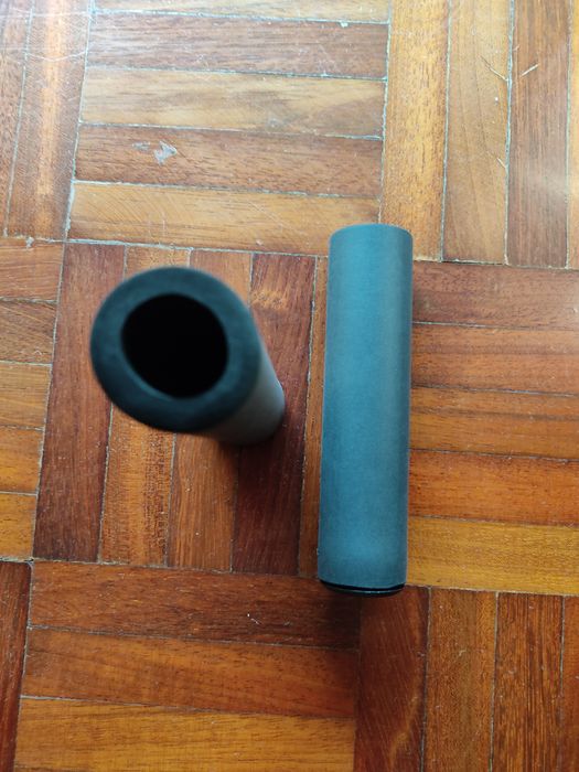 Punhos de silicone novos