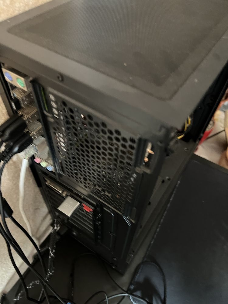 ПК PC 1050 Ti 4 Gb HDD 1 Tb SDD 480 Gb  16 RAM DDR 4 700w bp!