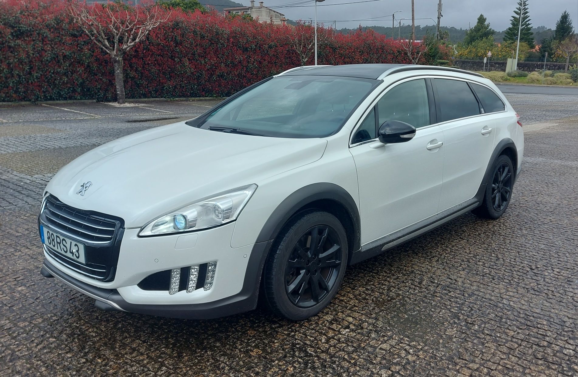 Peugeot 508 RXH hibrido