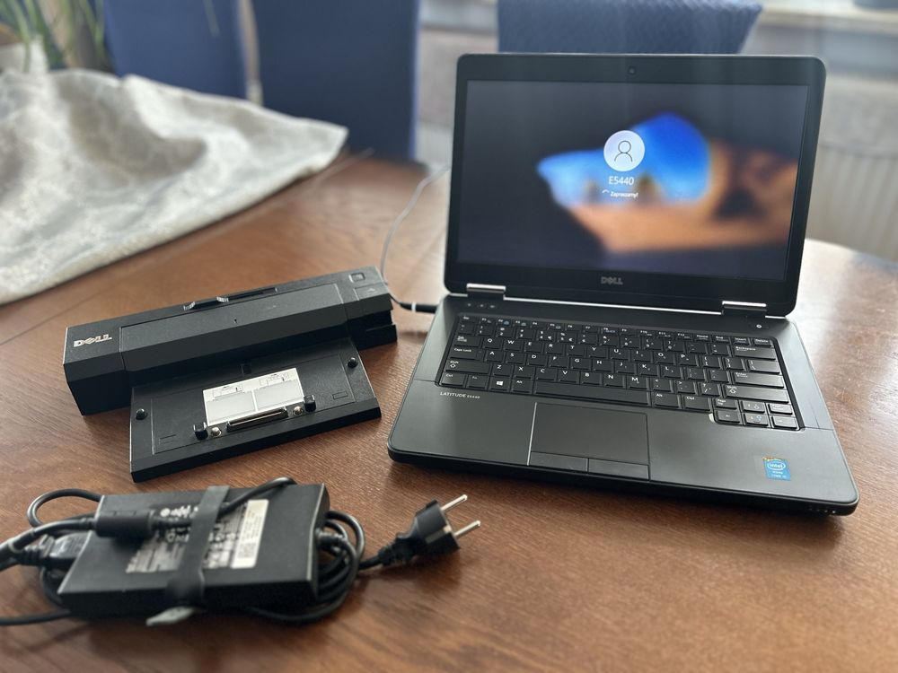 Dell Latitude E5440 + stacja dokująca + mysz + plecak