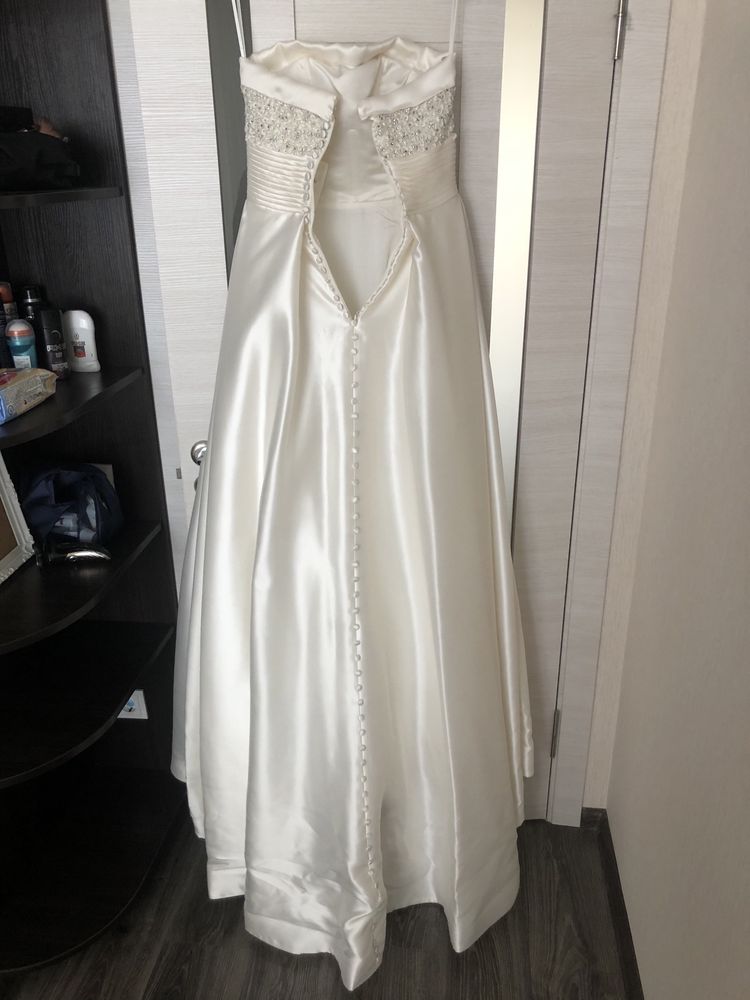 Весільна сукня Свадебное платье Pronovias A силуэта с болеро