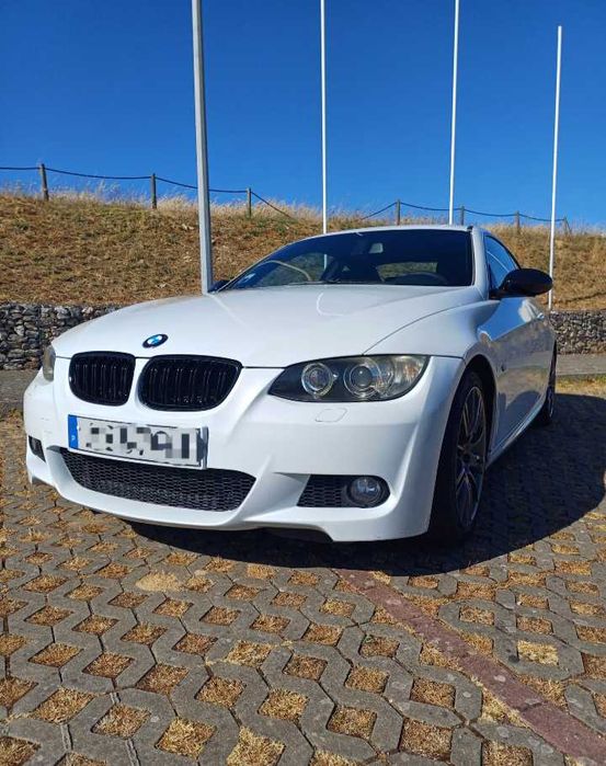 BMW  320 d Coupé