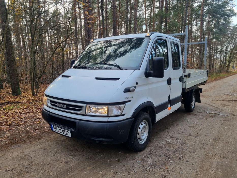 Iveco Daily 35c12  Sprowadzony gotowy do rejestracji. 7sobowy doka.