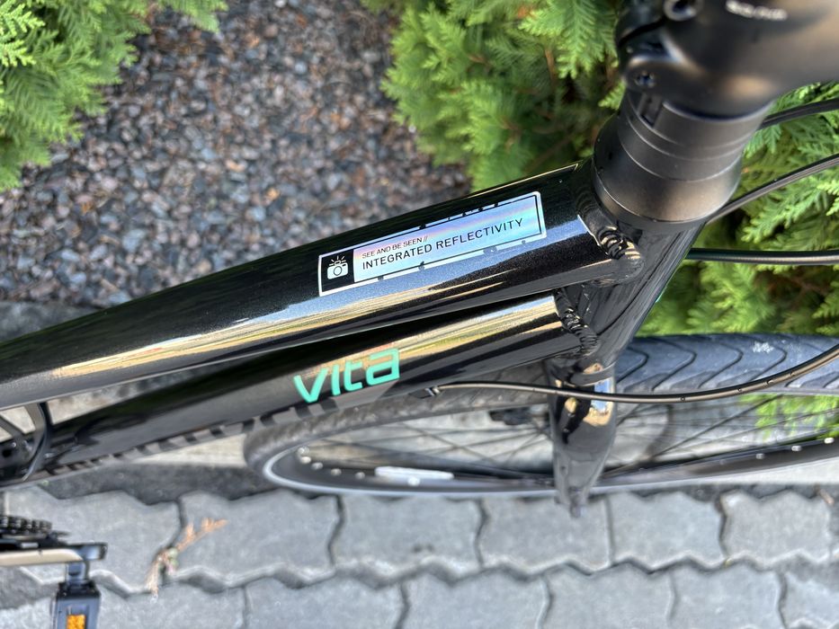 Велосипед жіночий SPECIALIZED vita стан нового розмір M