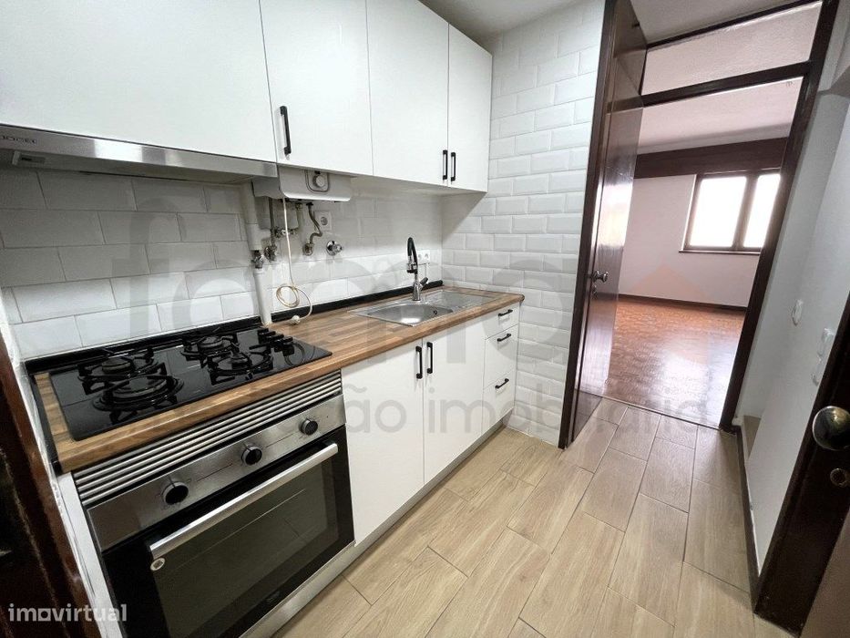 Apartamento T1 nas Areias de S. Pedro Estoril