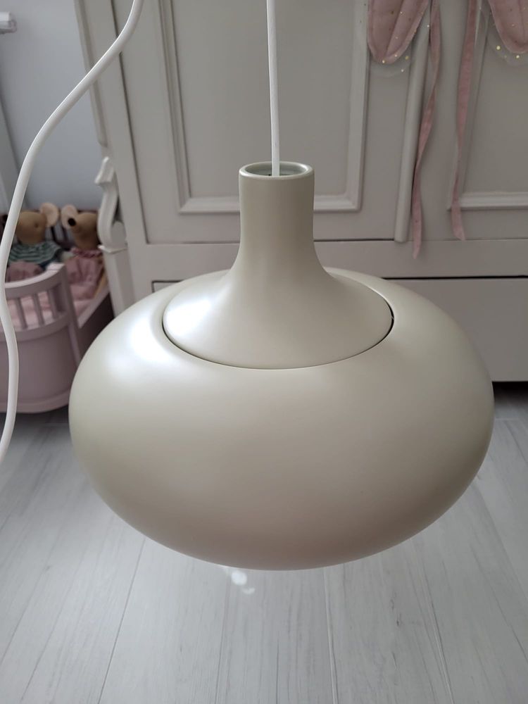Ikea Vaxjo lampa sufitowa wisząca beżowa