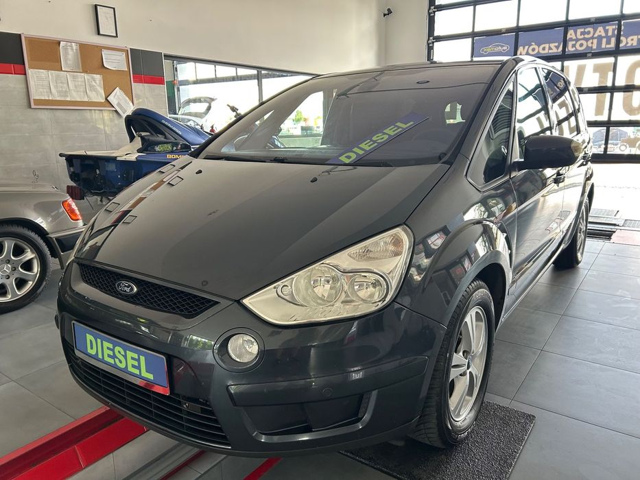 Ford S-Max 1.8tdci 125km / 7x Osb / Panoramadach / Serwis