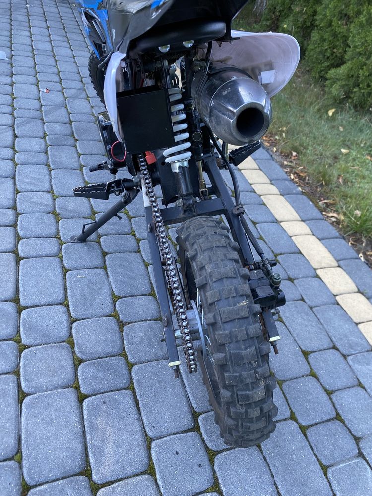 Cross motocykl 125