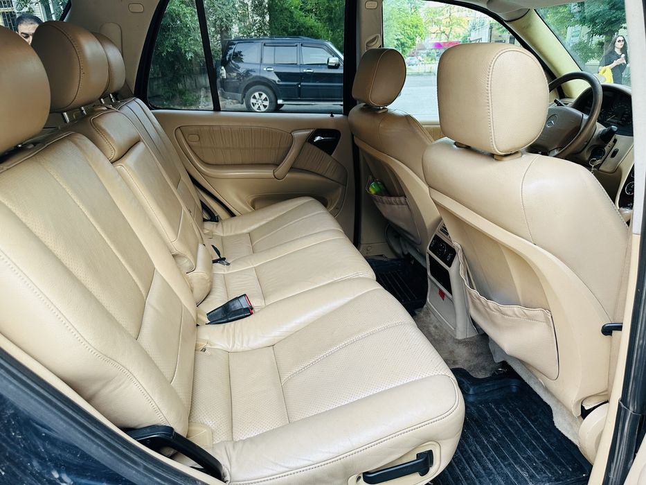 Продам Mercedes-ML в хорошем состоянии на боевом ходу Срочно !