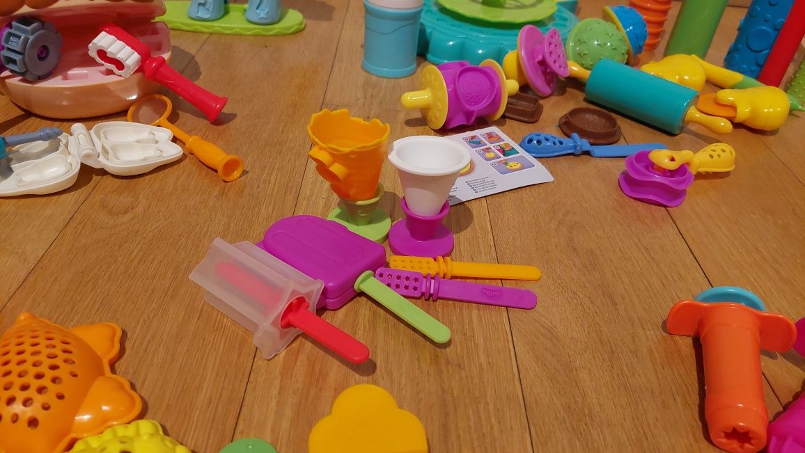 Ciastolina Play-Doh kilka zestawów m.in. Barbie Pizza, Pony, Dentysta