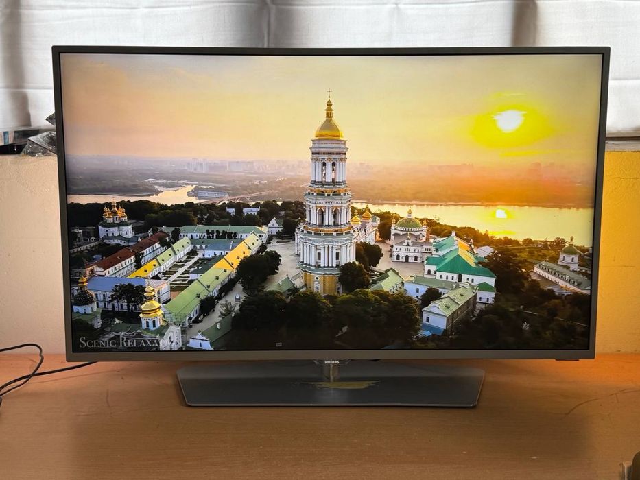 Телевізор Philips — 43”, 4K UHD, Smart TV