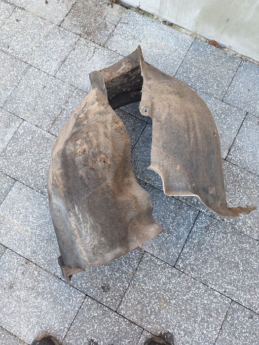 Nadkole przednie prawe Volvo V70 III S80 II
