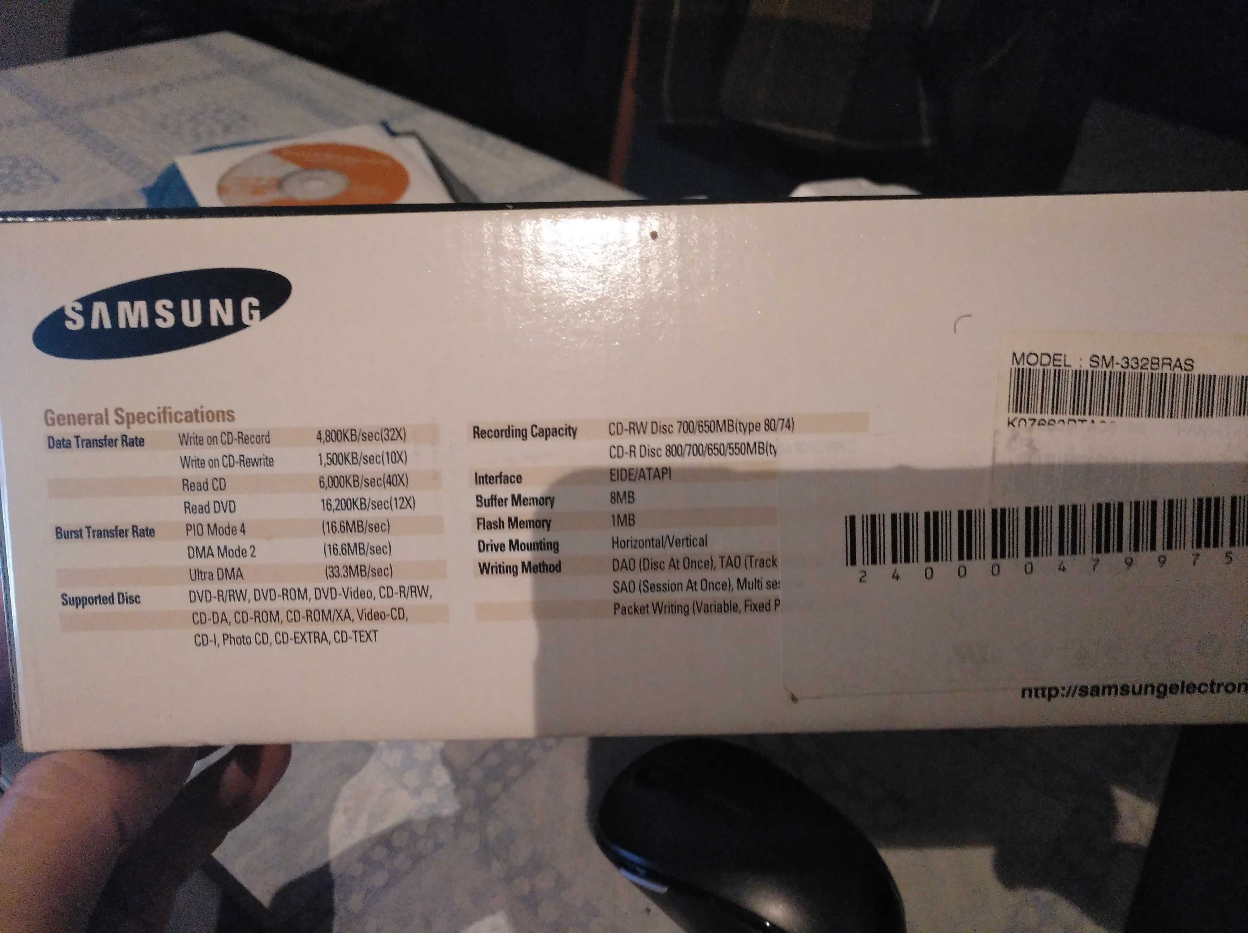 Gravador CD-RW / Leitor DVD-ROM Combo Samsung SM-332