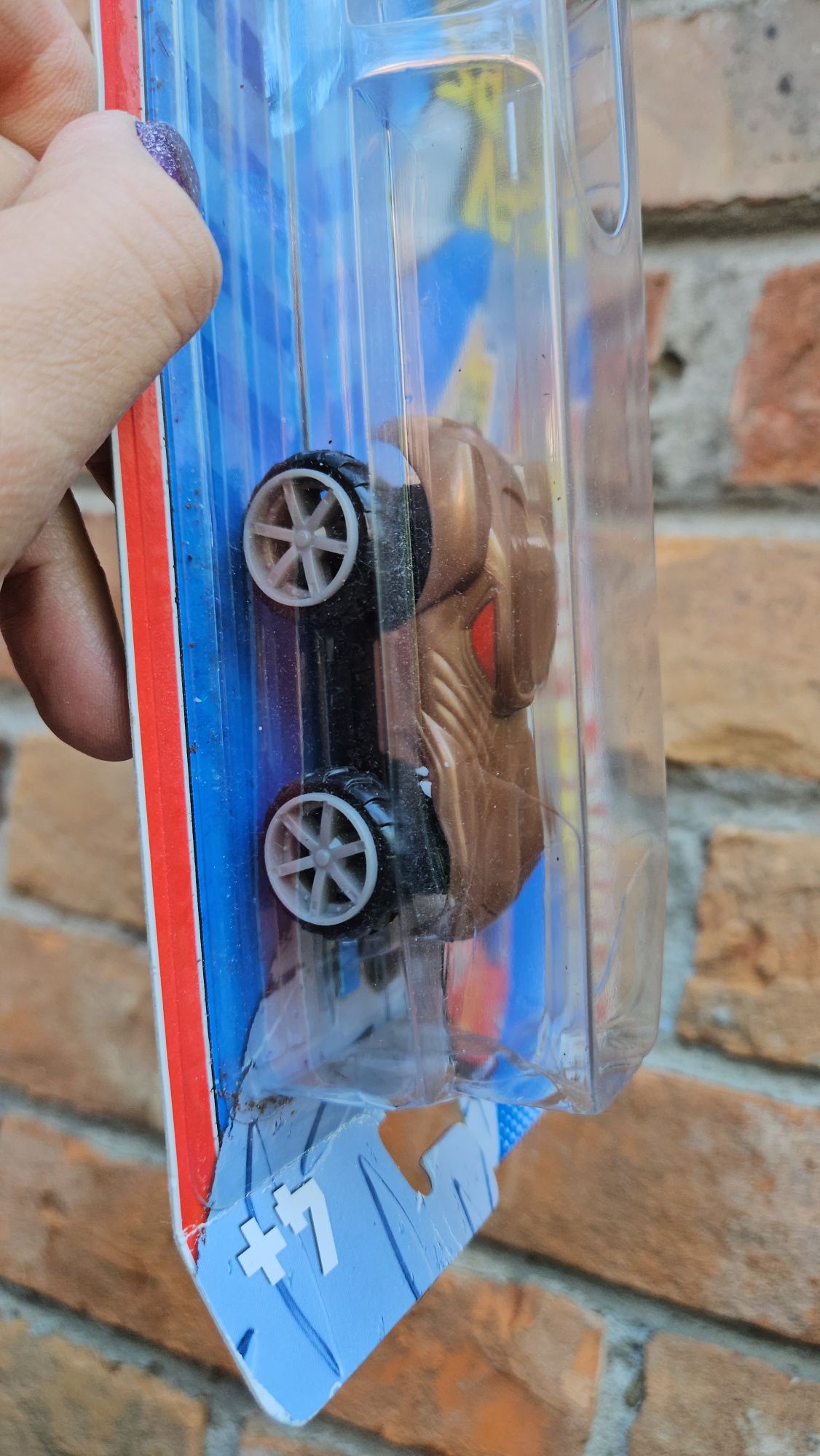 Magnetyczny Hot Wheels 2010r Mattel auto samochód resorak #KupMiChceTo