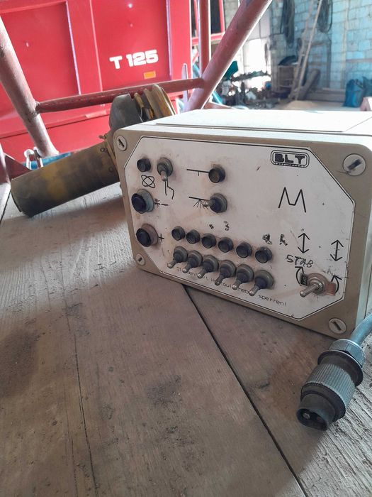 Opryskiwacz BLT 2000l. Likwidacja goposodarstwa.